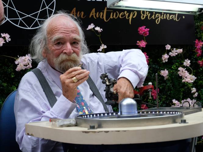 Beroemd diamantslijper Gabi Tolkowsky (84) overleden: “Hij begreep als geen ander de magie van diamanten”
