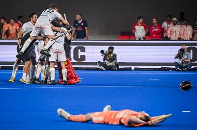 Les Red Lions dominent les Pays-Bas aux shoot-outs et filent en finale de la Coupe du monde