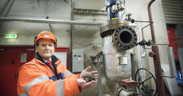 ARN pompt 4,4 miljoen euro in luierfabriek Weurt: 15.000.000 kilo luiers per jaar verwerken - De Gel