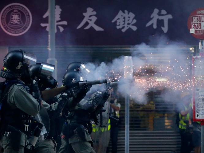 Student na val bij demonstratie Hongkong overleden