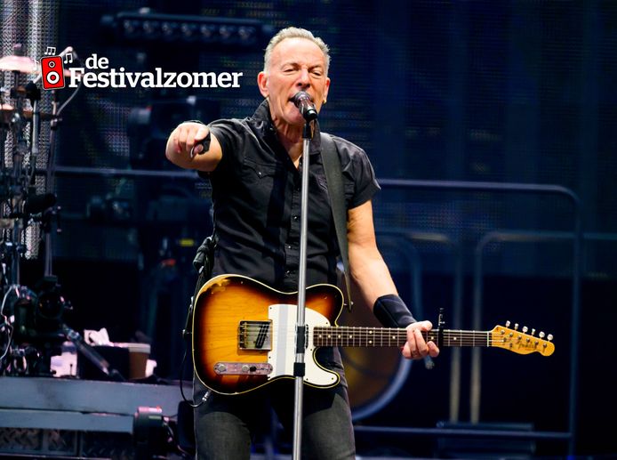 73 En Nog Steeds Een Energiebom Op Het Podium: Hoe Blijft Bruce Springsteen  In Vorm? “Zelfs Chris Martin Volgde Z'N Raad Op” | De Festivalzomer | Hln.Be