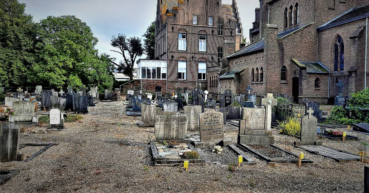 Begraafplaats in Lobith gaat op de schop: bestuur wil vervallen graven ruimen