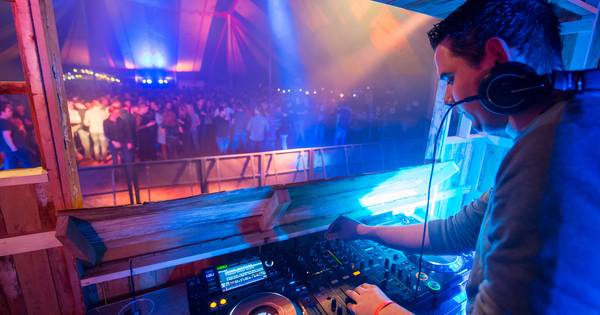 Wesley Klein en Feest DJ Ewout op tweede editie van Winterfeesten Teteringen
