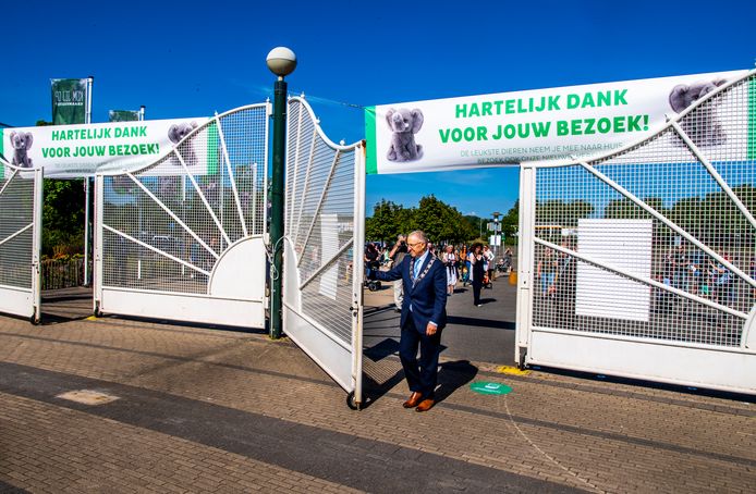 Aboutaleb opende de diergaarde.