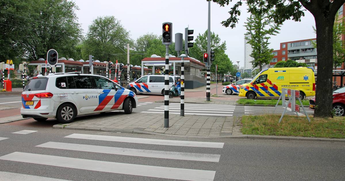 Rotterdam : De vechtpartij vond rond 19.00 uur plaats nabij station Oosterflank.