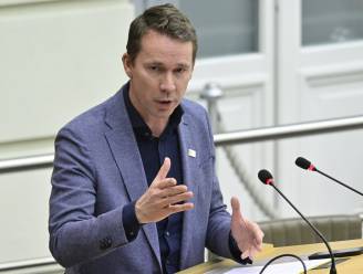 Vlaams Parlement keurt verplichte inschrijving leefloners bij VDAB goed