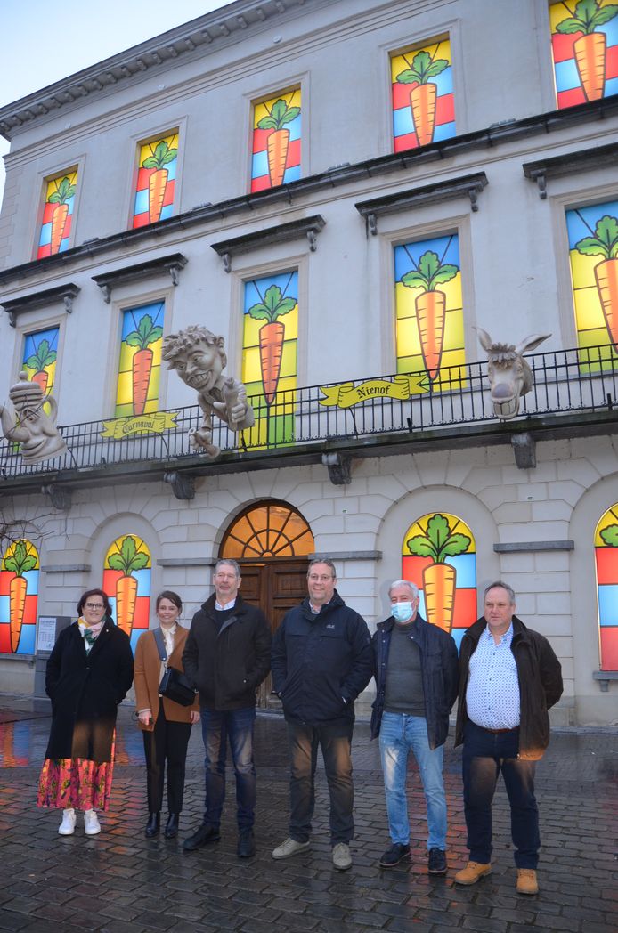 Toch klein beetje carnaval in Ninove Oud stadhuis heeft NotreDame