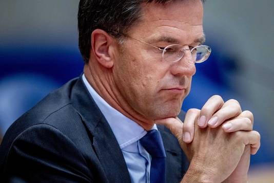 Premier Mark Rutte tijdens het Tweede Kamerdebat over de omstreden memo's rond de afschaffing van de dividendbelasting.