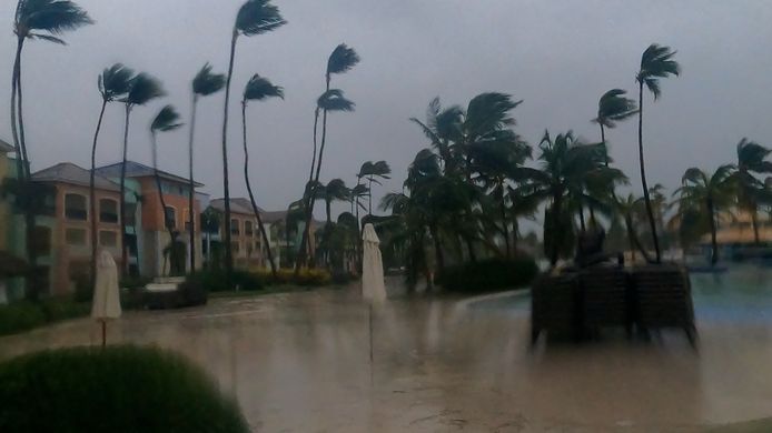 De Dominicaanse Republiek bevindt zich in het oog van Orkaan Fiona.