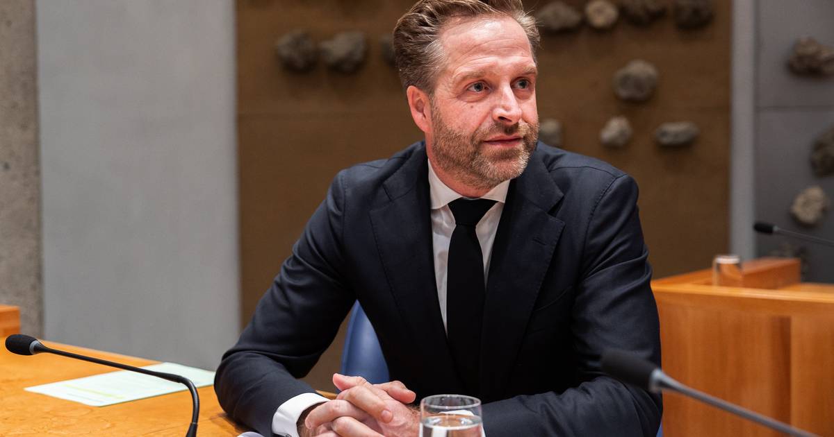「母親」という言葉の削除を求めるオランダ大臣の法案をめぐる論争 | 海外