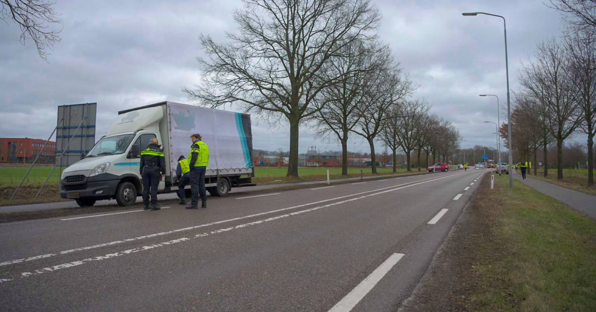Fietser overleden bij aanrijding met vrachtwagentje op Kempenweg in Oirschot.