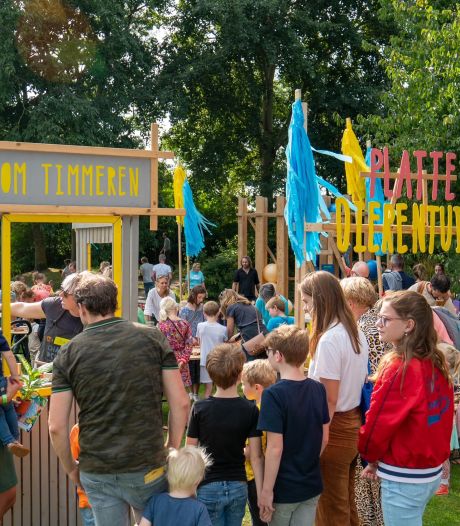 Festival Zwetsen & Kletsen in Zwolse wijk Dieze-Oost keert in september terug voor tweede editie