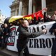 ME verwijdert extreemrechtse hooligans van herdenking aanslagen Brussel