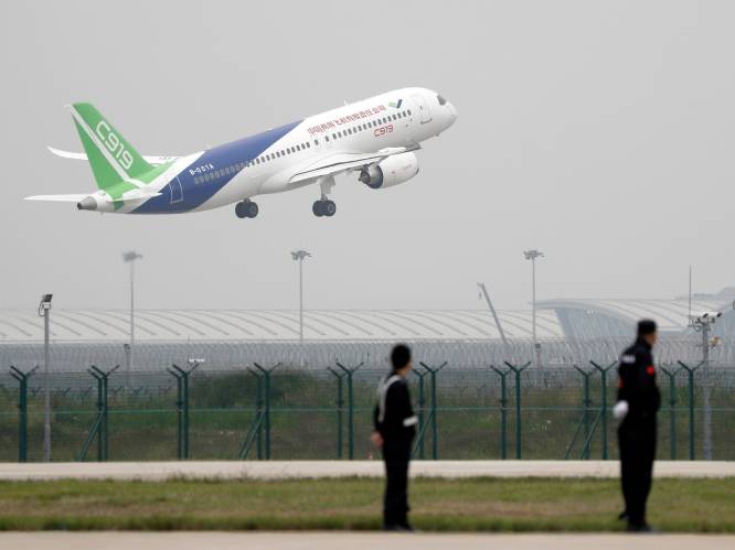 Chinese vliegtuig dat moet concurreren met Airbus en Boeing bijna klaar voor de dienst
