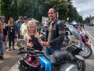 Motorrijders met een gouden hart en gulle hand verzamelen 2.000 euro voor revaliderende kompaan