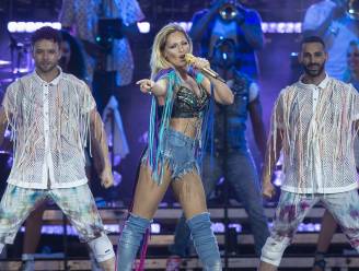 Duitse schlagerkoningin Helene Fischer stelt tournee uit vanwege blessure