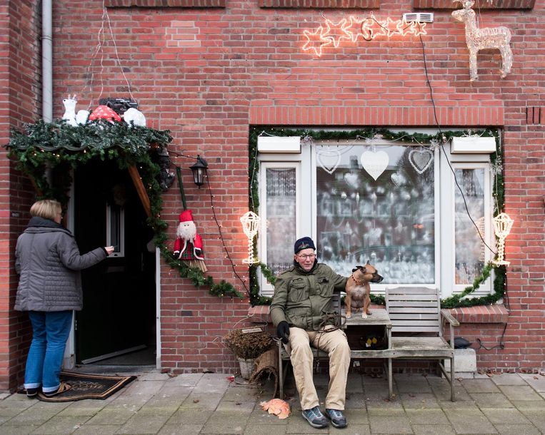 Kerstsfeer op de Waddenweg in Noord Beeld Marijke Stroucken