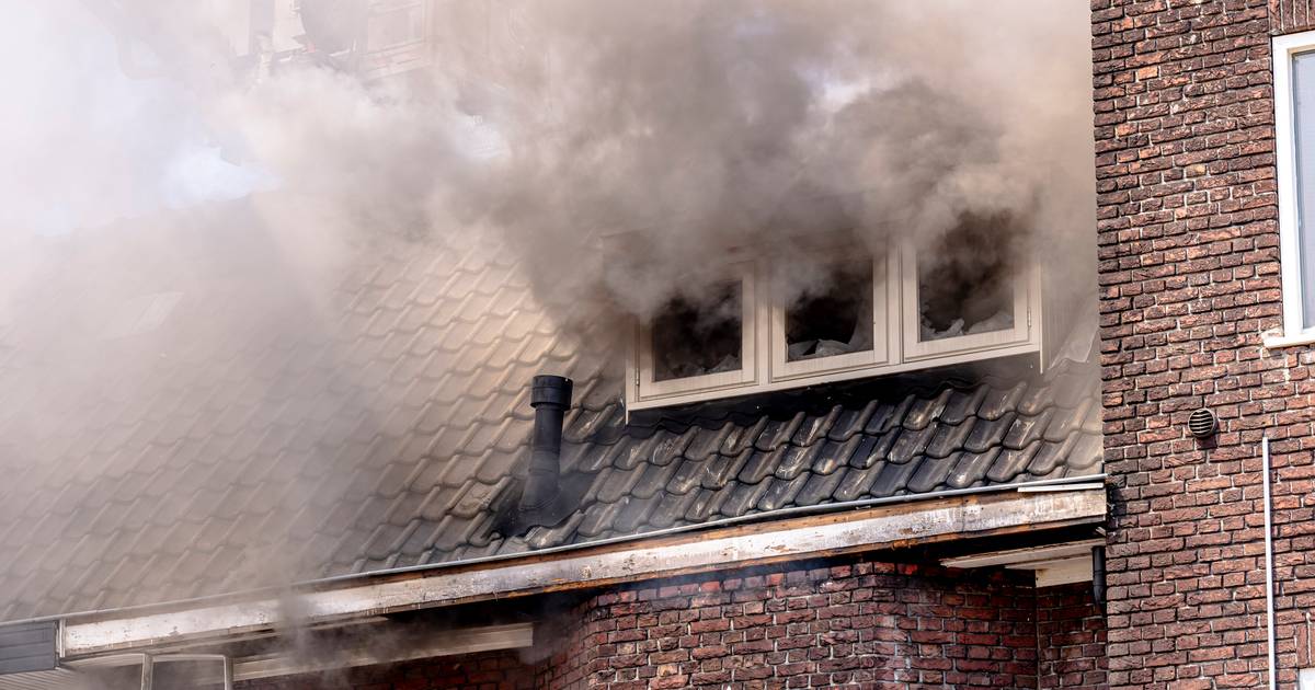 Kok ontdekt brand in restaurant Klein Java bij station Breda