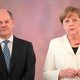 Merkel 'verbijsterd' over salarisstijging VW-top