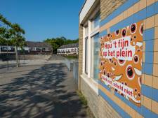 Slapeloze nachten en schooldak zo lek als een mandje: hangjongeren zorgen voor veel overlast in Oost-Souburg