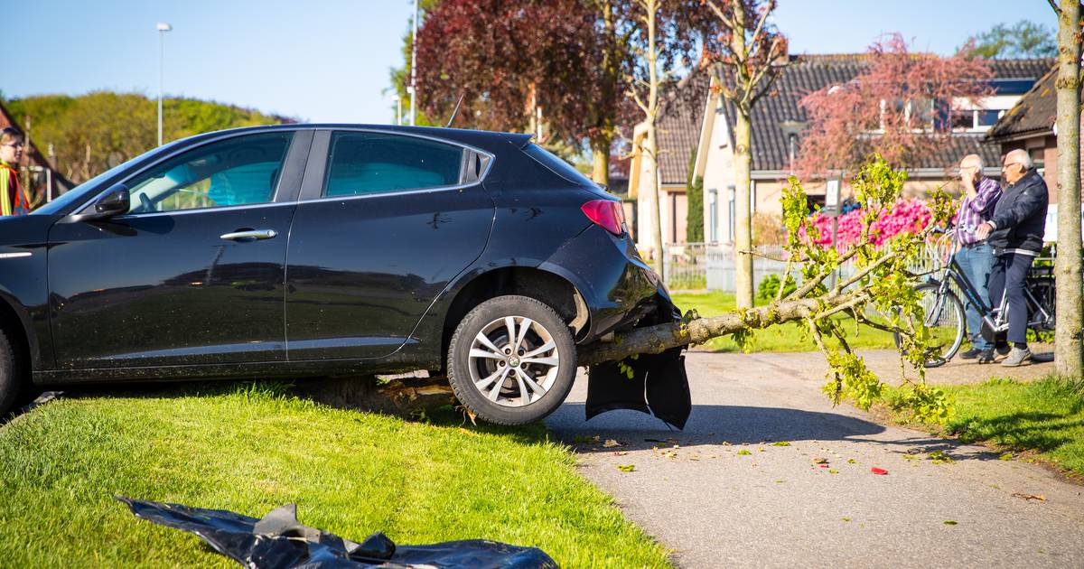 Twee aanrijdingen op Zuiderzeestraatweg Oldebroek.