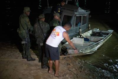 Le bateau des deux hommes tués en Amazonie a été retrouvé