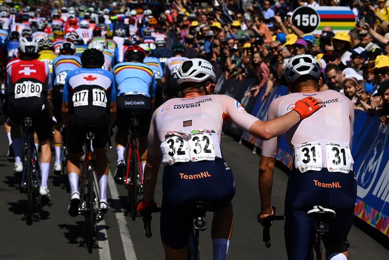 Ruzie met klierende tieners leidt tot arrestatie: zo liep het WK voor Mathieu van der Poel uit op een catastrofe