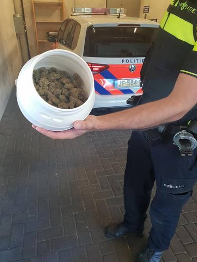 Drugsdealer aangehouden die 'zonder problemen' aan minderjarigen verkocht