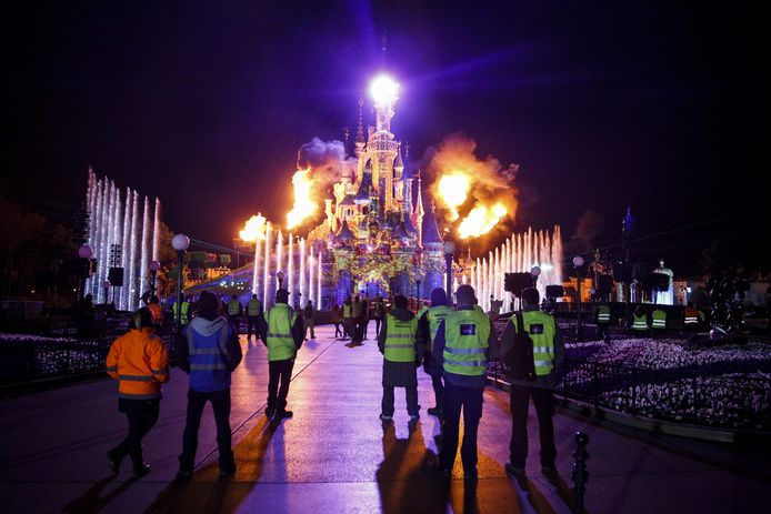 Archieffoto: in maart 2017 bestond Disneyland Parijs 25 jaar, wat leidde tot extra versieringen en vuurwerk.