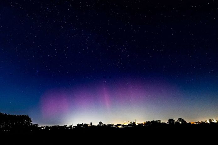 Des aurores boréales spectaculaires immortalisées en Belgique, Belgique