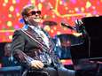 Elton John stelt tournee uit vanwege heupblessure