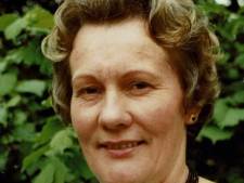 ‘Powervrouw’ Marie (91) uit Laren castreerde net zo makkelijk haar biggen als dat ze pannenkoeken bakte