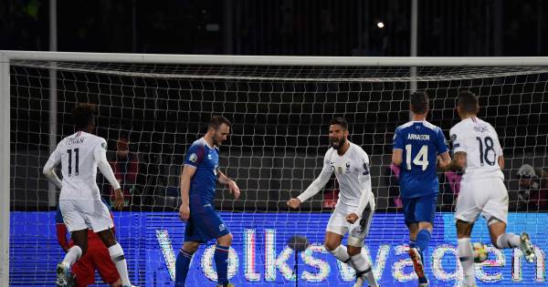 Frankrijk slaat aanval IJsland af en koerst met Turkije af op het EK - Tubantia