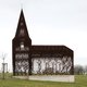 ‘Het kerkje is niet winddicht, heeft deuren noch ramen, geen noemenswaardige functie. En toch is dit voor veel mensen architectuur’