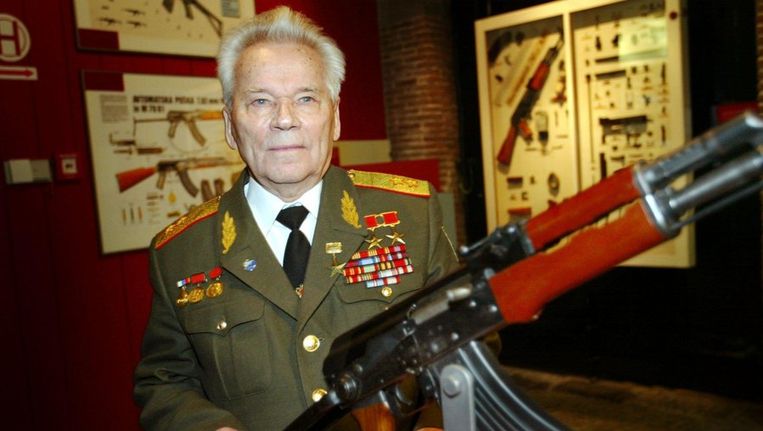 Generaal bd M.T. Kalashnikov Beeld anp