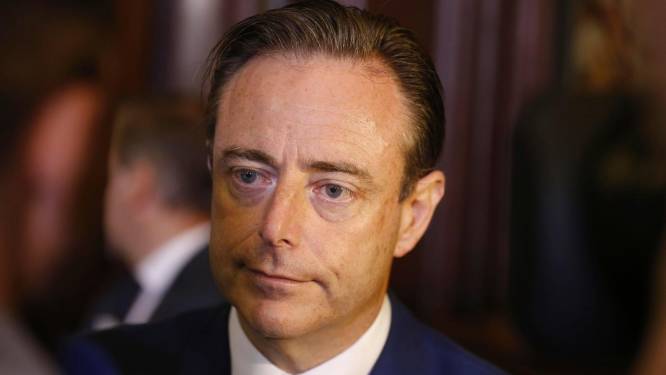Te veel verkeersboetes: De Wever roept schepenen op het matje