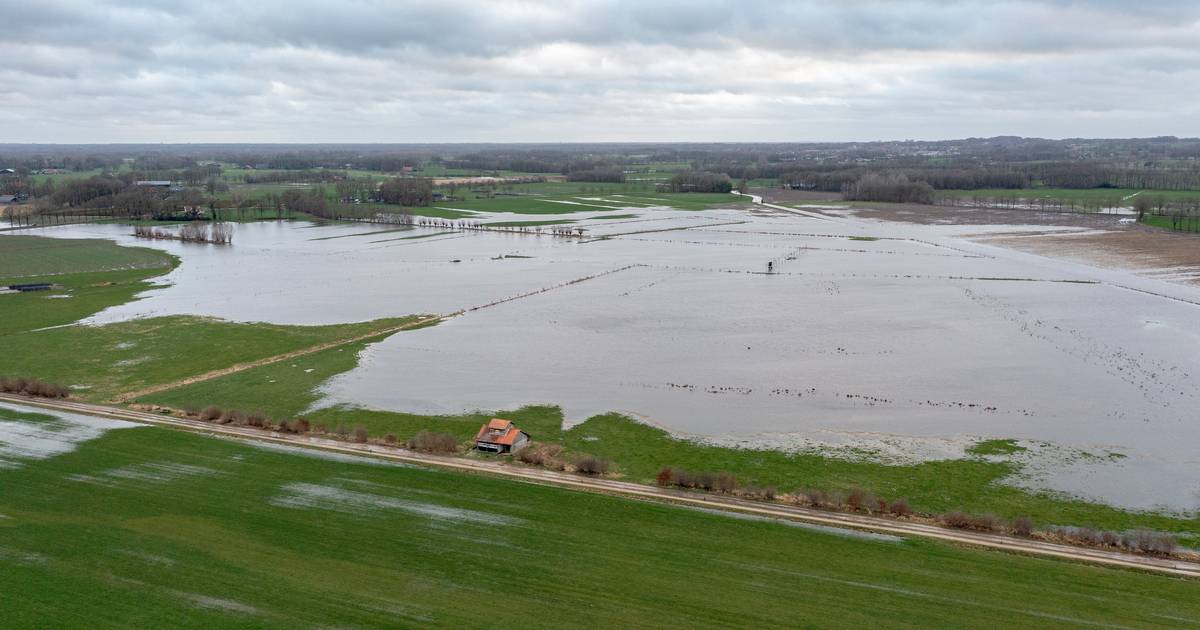 Wassende water gruwel en zegen voor de Ottershagen tussen Lattrop en Tilligte