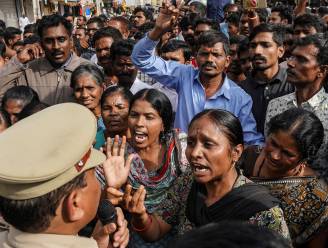 Groepsverkrachting schokt India: jonge vrouw verkracht en levend verbrand