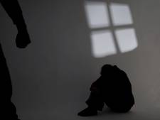 Kinderen van voormalige Arnemuidse dominee slepen ouders voor de rechter: ‘Hun leven was een hel’