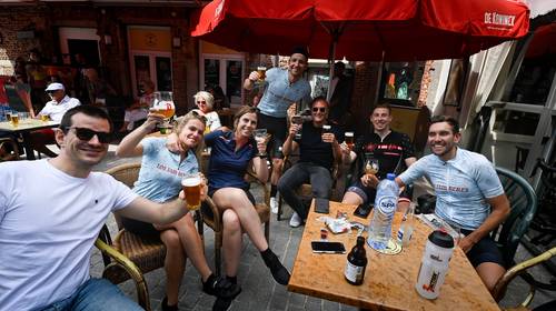 Langer op café en opnieuw naar het pretpark? Over deze versoepelingen buigt de Veiligheidsraad zich morgen 