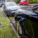 ‘Moderne diesels zijn milieuvriendelijker dan de zware en dure elektrische auto’s’