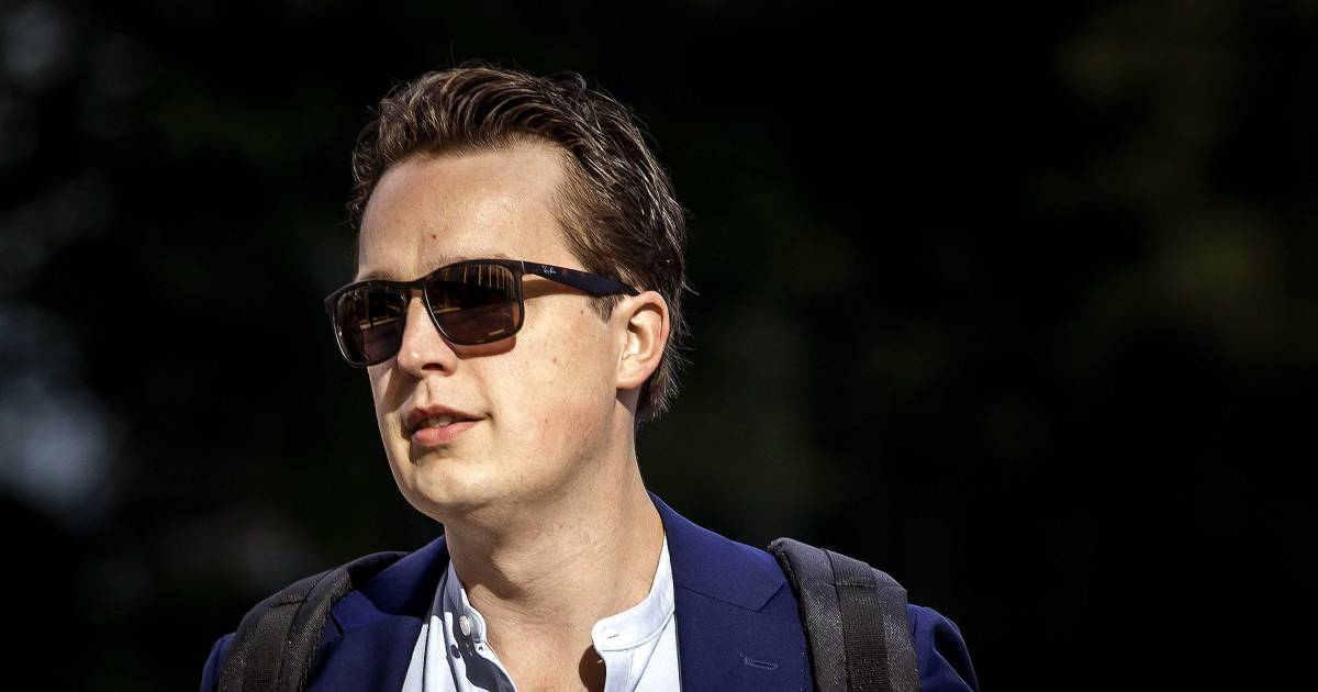 Ministerie betaalt liever dwangsom dan openheid te geven over mondkapdeal Van Lienden
