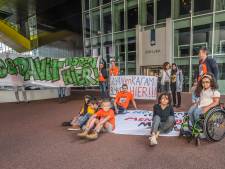 Layan (13) en Karam (12) protesteren tegen dreigende uitzetting: ‘Onmenselijke situatie’
