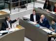 Meerderheid keurt Vlaams regeerakkoord goed na ‘debat’ zonder oppositiepartijen