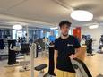 Logan Demeulemeester van Fit&Go in zijn mooi uitgeruste fitnesszaak op het Delorsplein in Menen.