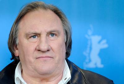 Zwitserse openbare omroep verwijdert films van Gérard Depardieu (voorlopig) uit catalogus