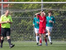 FC Jeugd degradeert voor tweede jaar op rij, Lunteren houdt promotiedroom levend met zege op De Merino’s, Advendo’57 pakt periodetitel