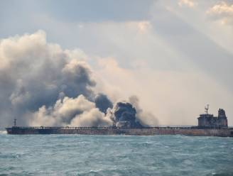 Explosie op olietanker Sanchi die al vier dagen brandt, vertraagt bluswerken