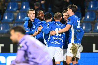 Trois buts dans le dernier quart d'heure: Genk a fini par punir Charleroi