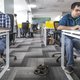 Slapen op werkvloer, doorwerken in weekend: welkom in de sociale dumping van de IT